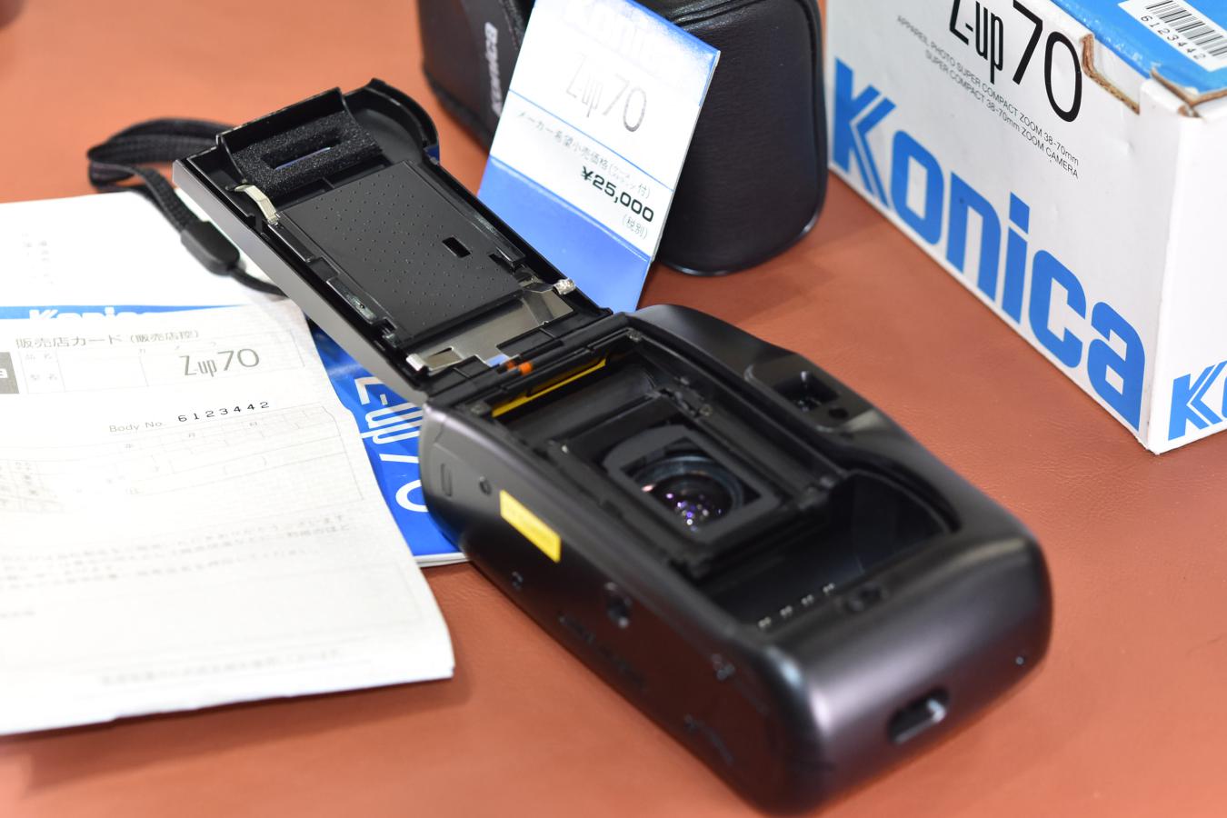 Konica Z-up 70【KONICA LENS 38-70mm 搭載】 | YAMAGEN CAMERA Konica Z-up 70【KONICA LENS 38-70mm 搭載】 | YAMAGEN CAMERA