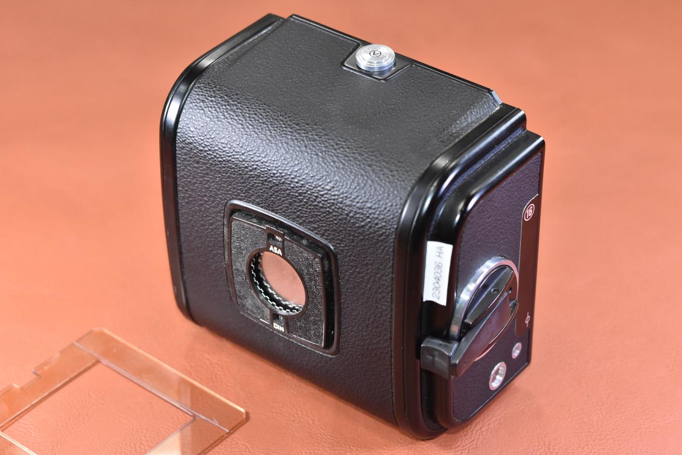 純正品 新品 HASSELBLAD 503CWBody 革