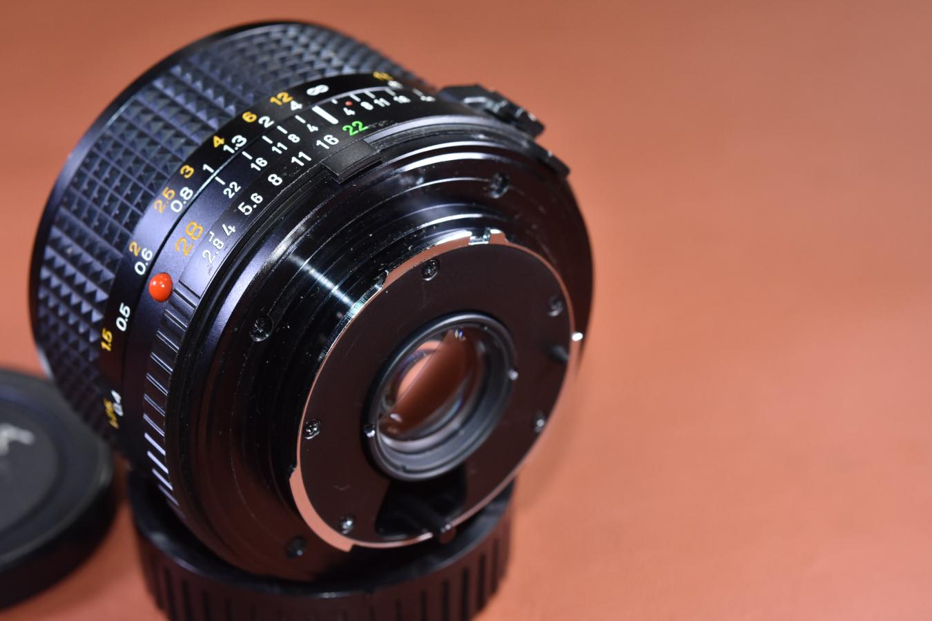 MINOLTA NEW MD 28mm F2.8【カメラ女子に絶大な人気のオールド MINOLTA NEW MD 28mm F2.8【カメラ女子に絶大な人気のオールド