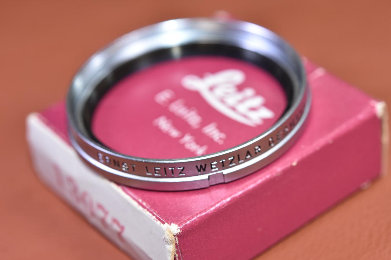 希 少】LEICA Filter Adapter SOOEY 13077P 元箱付【41mm径や 希 少】LEICA Filter Adapter SOOEY 13077P 元箱付【41mm径や