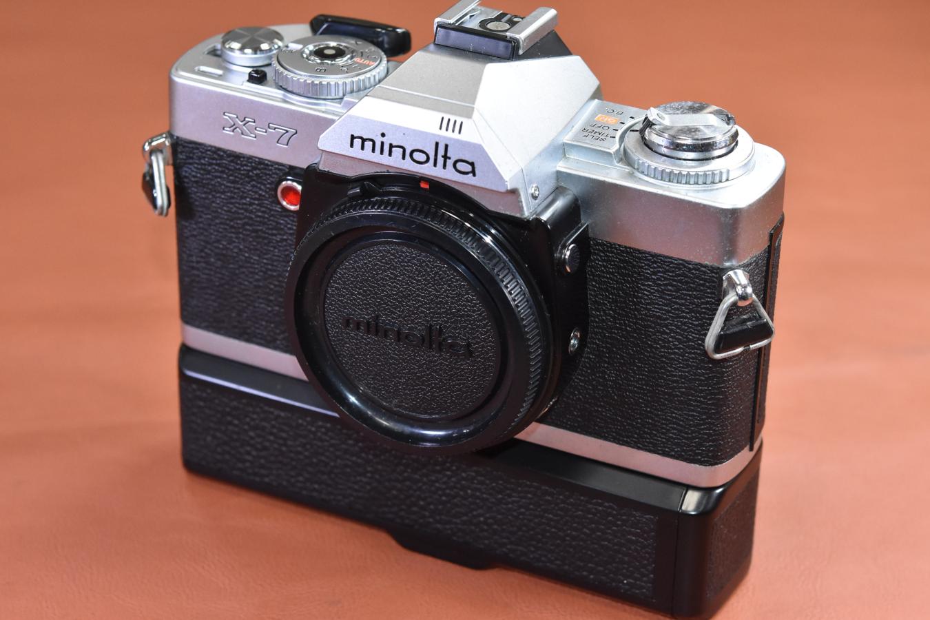 minolta X-7 Silver 【MINOLTA AUTO WINDER G 付】 | YAMAGEN minolta X-7 Silver 【MINOLTA AUTO WINDER G 付】 | YAMAGEN