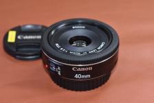 Canon EF 40mm F2.8 STM 【キレイな物をお探しの方必見!!自信ありの逸品!!】