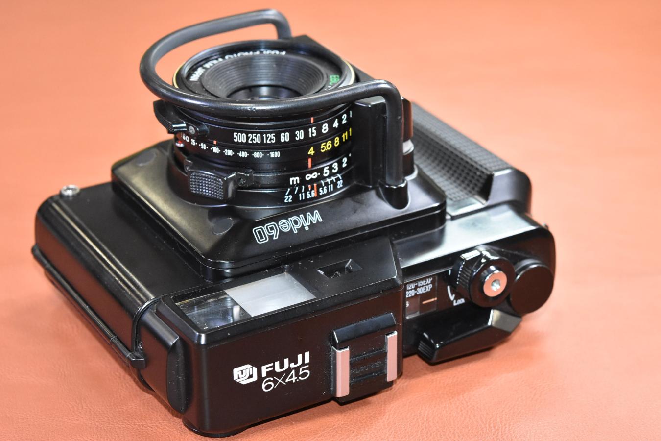 ❁完動品❁FUJI フジ GS645S Wide 60 中判フィルムカメラ フジGS645S ワイド60 中判カメラ 中古】FUJIFILM 富士フイルム