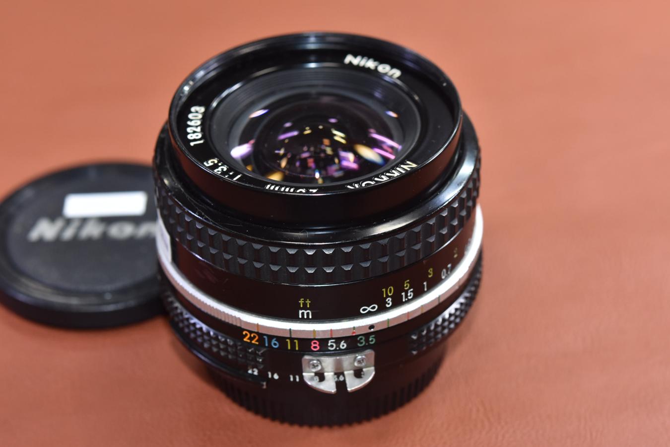 Nikon - Nikon ニコン　NIKKOR ニッコール　20mm  f3.5 Amazon.co.jp: Nikon ニコン Nikkor-UD Auto 20mm F3.5 : 家電