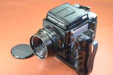 Mamiya RB67 PRO S  MAMIYA-SEKOR C 127/3.8付 【120フィルムバック、グリップ付】