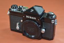 Nikon F Eye level Black 694万台 【モルト交換済】