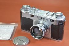【コレクション向け・希 少】Nikon M型 前期型 NIKKOR-H・C 5cm F2 沈胴付(捨て番811) 【MADE IN OCCUPIED JAPAN ボディと裏蓋のシリアルナンバー一致 】